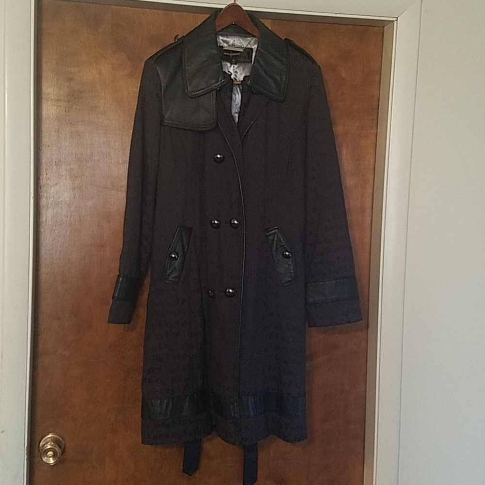 Rocawear womens trench coat, size XL.